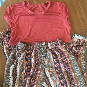 American Eagle adorable outfit.